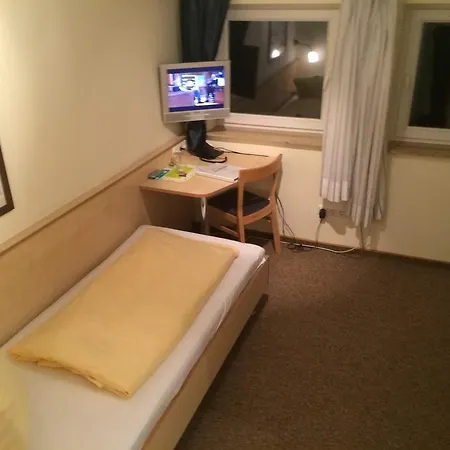 Gasthuis Gaestehaus Suedheide Hambühren