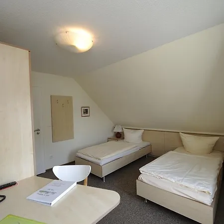 Gasthuis Gaestehaus Suedheide Hambühren